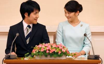 Японская принцесса Мако сегодня официально вышла замуж