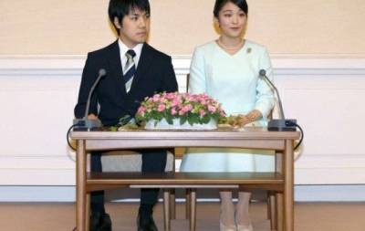 Японская принцесса Мако вышла замуж за однокурсника, покинув тем самым императорскую семью
