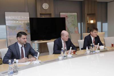 bp и SOCAR обсудили вопрос увеличения добычи газа в Азербайджане (ФОТО)