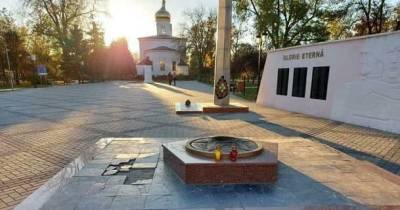 В Молдавии власти потушили еще один Вечный огонь