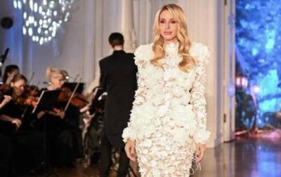 Сама нежность: LOBODA вышла на подиум в роскошном свадебном платье (ФОТО)