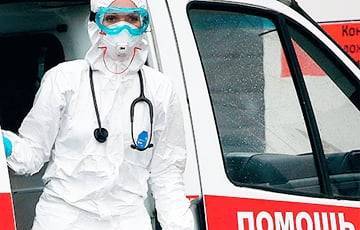 В России за сутки впервые умерли от COVID-19 более 1100 человек