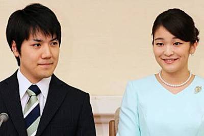Японская принцесса Мако вышла замуж и лишилась королевского статуса