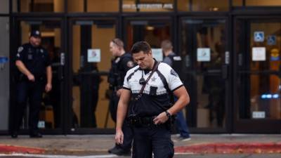 Два человека погибли в результате стрельбы в торговом центре Айдахо