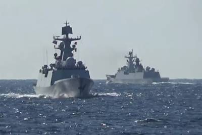 В Японии назвали демонстрацией силы проход российских кораблей