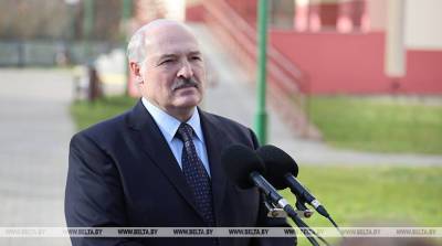 "Вопрос сегодня не в удержании власти Лукашенко". Президент о необходимости выстоять и пережить текущие трудности