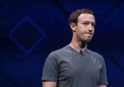 «Цукерберга кошмарят» — Facebook замахнулся на политическую власть