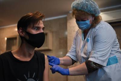 Москва справляется с возросшим спросом на вакцинацию