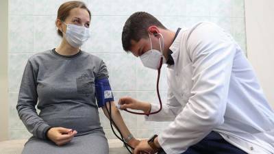 В Минздраве отметили рост случаев COVID-19 среди беременных