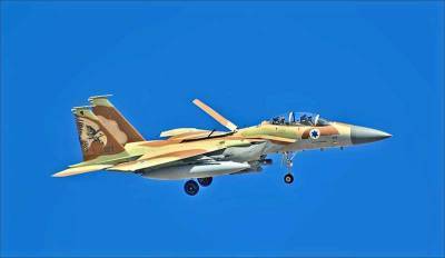 Истребитель ВВС Израиля ушёл от удара зенитной ракеты иранского ЗРК в Сирии
