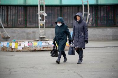 «Это не нормальная жизнь«»: как жители отреагировали на новые ограничения из-за коронавируса в Новосибирске