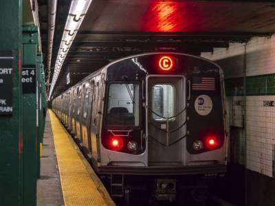 В метро Нью-Йорка произошел инцидент со стрельбой