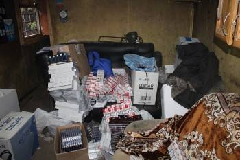 Около двух тысяч пачек контрафактных сигарет изъяли полицейские в Вологде