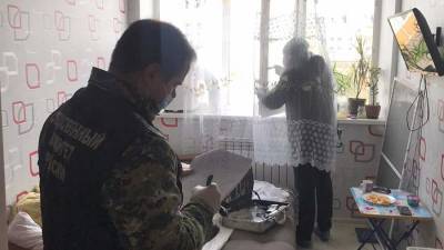 В Ярославской области женщина выбросила четырехлетнюю дочь из окна