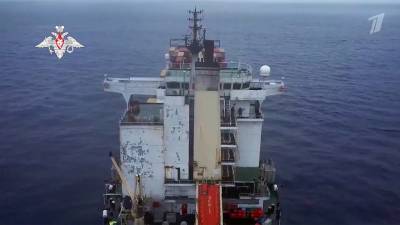 В Гвинейском заливе российские морпехи предотвратили попытку захвата пиратами гражданского судна