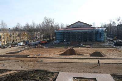 В Нелидово Тверской области продолжают облагораживать площадь