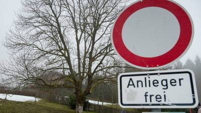 Дорожный знак Anlieger frei: правила проезда - germania.one - Германия - Бавария