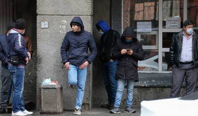 Жители Новой Москвы жалуются на проблемы с мигрантами