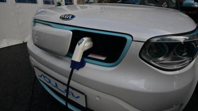 Российские автолюбители стали заметно чаще покупать электромобили