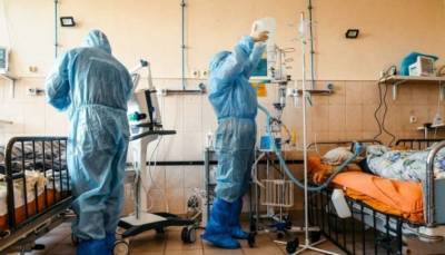 На Львовщине треть пациентов с коронавирусом находится в реанимации