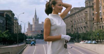Внешность знаменитой актрисы на фото времен СССР вызвала споры среди россиян