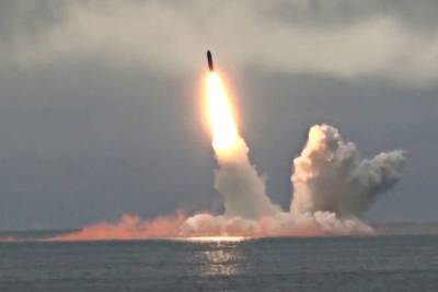 Начальник штаба подводных сил ТОФ назвал ракету «Булава» неуязвимой