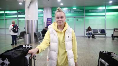 Российские спортивные гимнастки вернулись в Москву с ЧМ в Японии