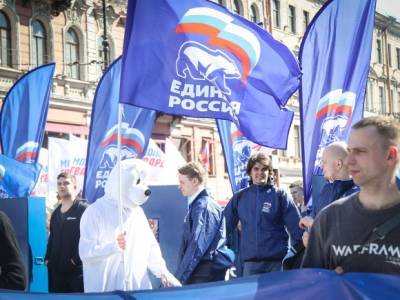 «Голову сверну и скажу, что так и была»: Единороссу Ильину из «Лиговки-Ямской» грозит исключение из партии за угрозы