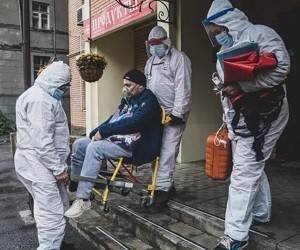 «Очень много погибло людей». Что происходит в больницах Украины с кислородом и почему его опять не хватает