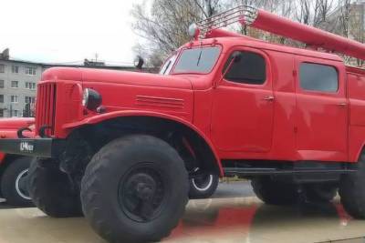 Раритетную пожарную машину использовали для ассенизации в Ленобласти