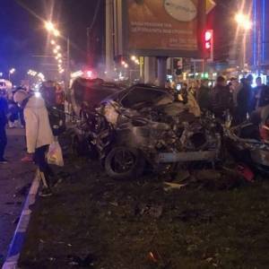 В Харькове на перекрестке произошло смертельное ДТП: за рулем был подросток. Фото