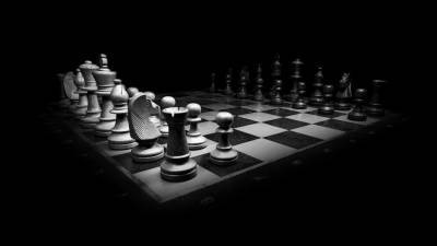 Пора делать неожиданные и сильные ходы на энергетической шахматной доске континента
