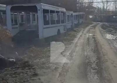 В Рязани сняли на видео «кладбище троллейбусов»