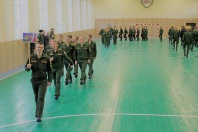 В Смоленске проходит спартакиада сухопутных войск по мини-футболу