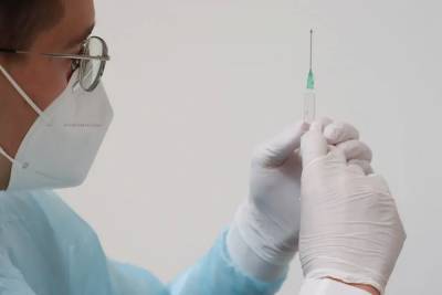 Девять дней на укол: где сделать прививку от коронавируса в Новосибирске в выходные