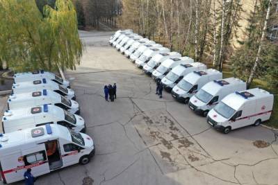 19 новых машин скорой помощи передали Центру медицины катастроф Тульской области