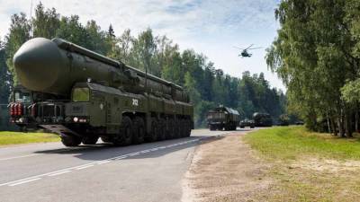«Под ядерным зонтиком России»: Джангиров рассказал, что означает военная доктрина Союзного государства
