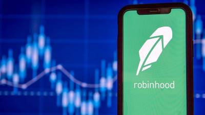 Акции Robinhood упали ниже цены IPO после выхода отчетности