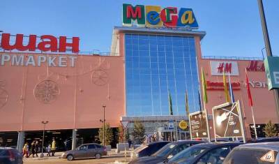 Посетителей торгового центра «Мега» эвакуировали в Уфе
