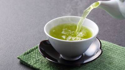 Исследователи обнаружили в зеленом чае полезный «парадокс»