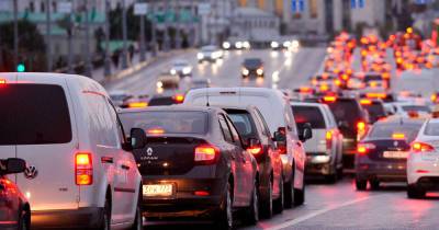 Пробки в Москве достигнут девяти баллов накануне нерабочих дней