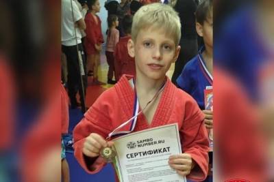 Спортсмен из Серпухова стал призером открытого турнира по самбо