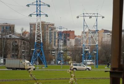 Запасайтесь свечами и фонариками: украинцев предупредили о веерных отключениях электроэнергии