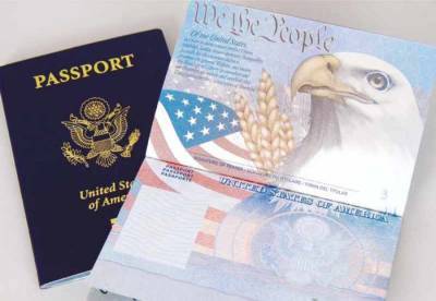 Гендер «Х»: в США выдали первый паспорт с третьим полом