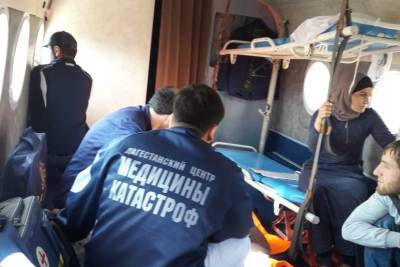 Пострадавшую в ДТП с автобусом в Калмыкии транспортировали в Дагестан