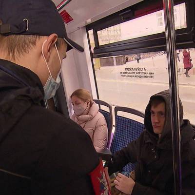 Водителям общественного транспорта Липецка разрешили высаживать пассажиров без масок
