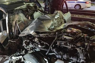 В Курске в ДТП на Кировском мосту пострадал 23-летний водитель