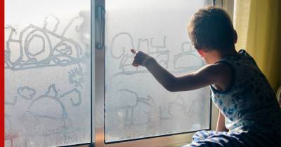Почему в квартире запотевают окна и как этого избежать: советы специалистов