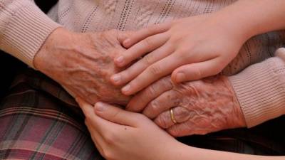 День бабушек и дедушек: Что принято делать 28 октября
