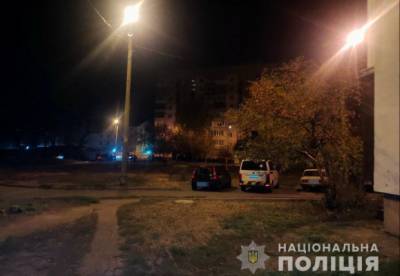 В Харькове экс-боец ООС с гранатой угрожал взорвать свою девушку (фото)